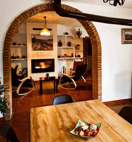 Huescar Ski Chalet | El Rincón del Guardal, Alojamiento Rural y Guías de Montaña