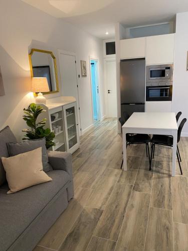 Trescasas Apartment | El salon de los abuelos