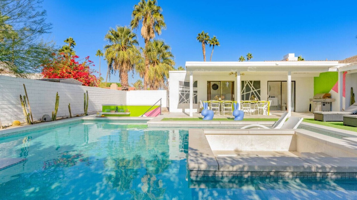 Vista Norte House | El Sip by Rather Be Properties