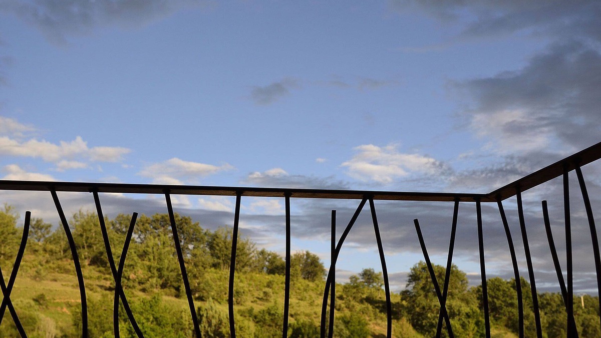 Cerezales del Condado Cottage | El Vallín de Lan, near León, mount, river, culture, tradition and rest.