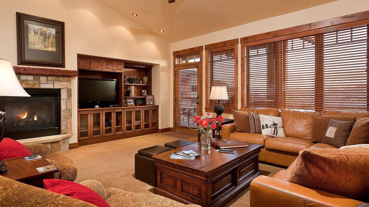Steamboat Springs Condo | EL5206 | Relax in Luxury | Spacious and Amenities Galore | Air Chilling | Pools