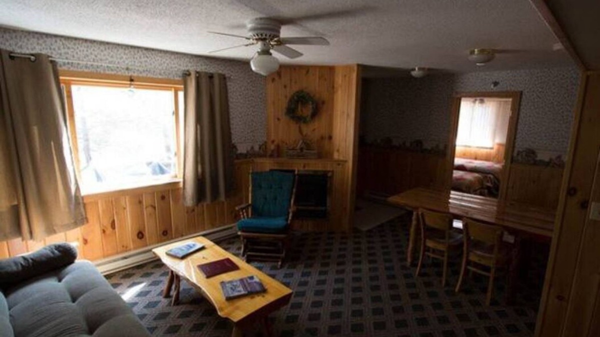 Orr Resort | Elbow Lake Lodge: Woodside Suite 2BD/1BA Full Kitchen, living & dining rooms