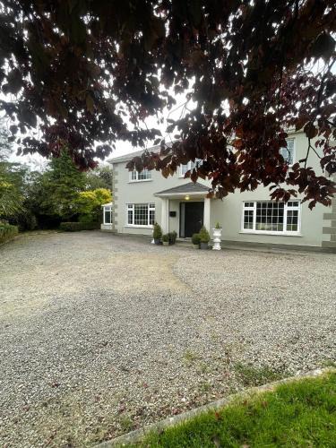 Castleisland House | Elder Grove House