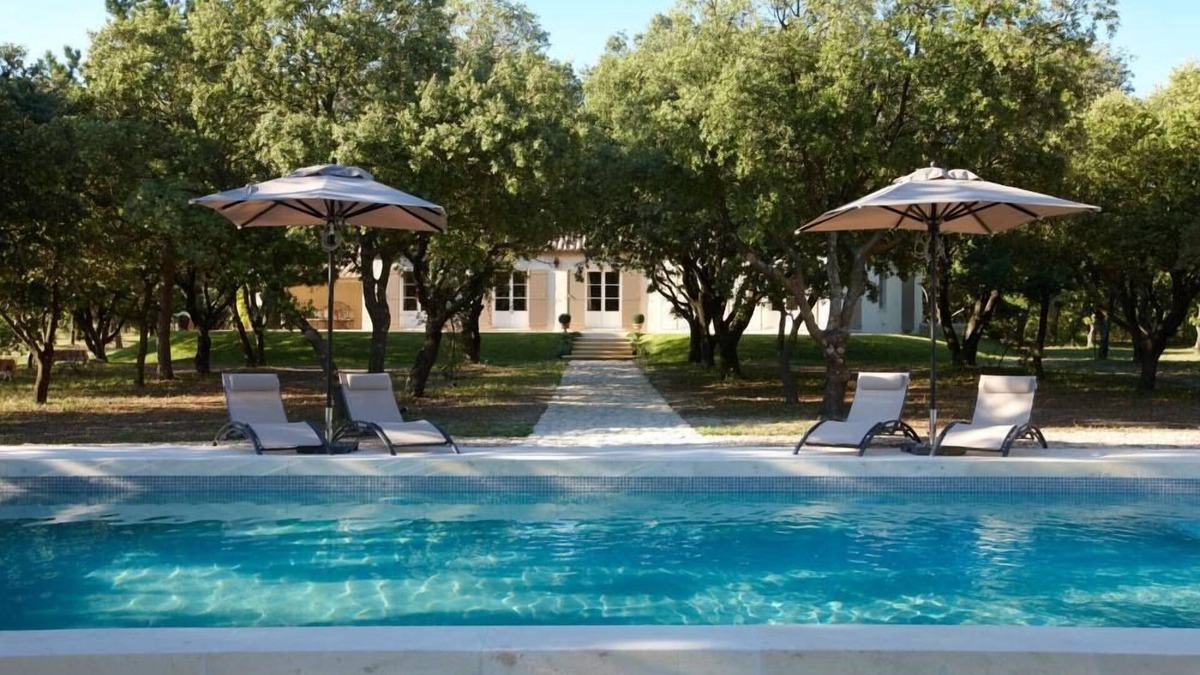 Visan House | Elegance and simplicity in the heart of the vineyards