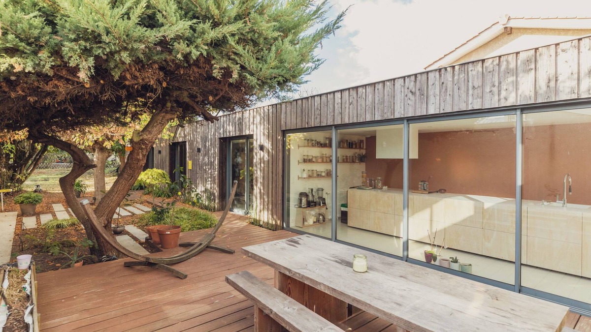 Lormont House | Elegance Architecturale et Harmonie: Maison Design Avec