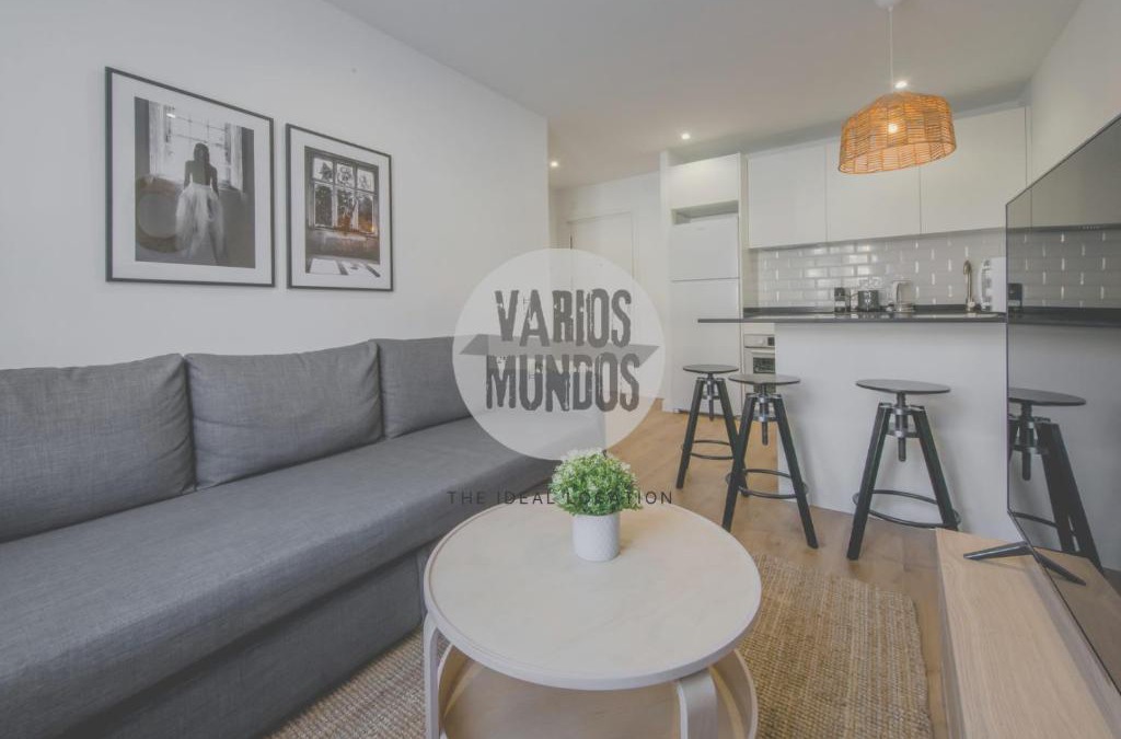 Imperial Apartment | Elegancia con parking para 4, vive La Latina