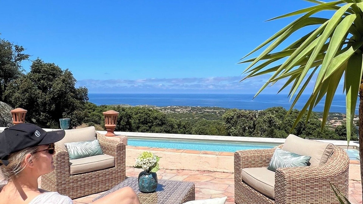 Lumio Villa | Elegant 270m2 villa in 2ha grounds with swimming pool and 180° sea view