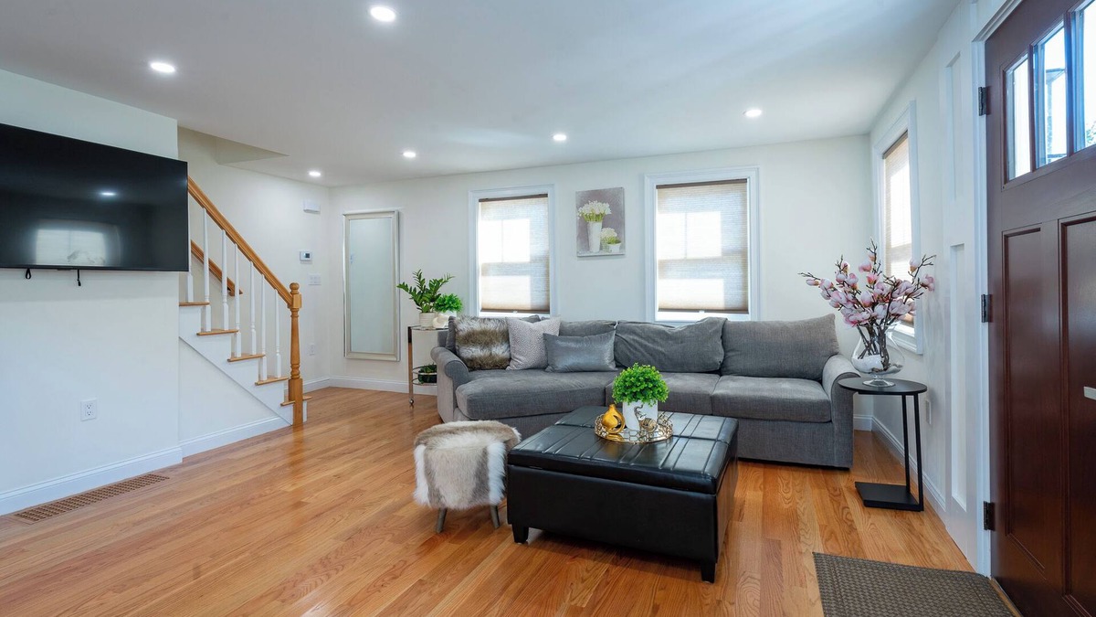 Readville Apartment | Elegant 4BR/3BR Home w/Yard & 4 Parking in Dedham