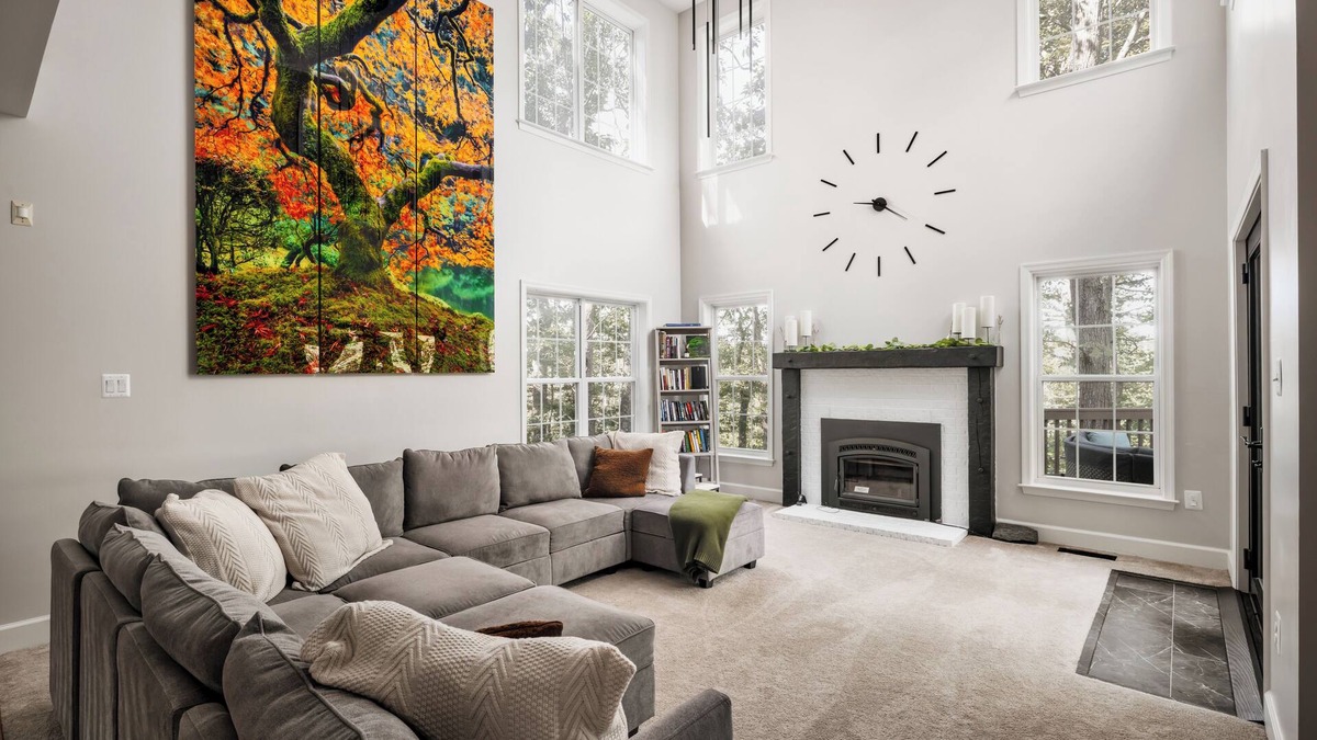 Manassas House | Elegant 5BR Escape on 5 Wooded Acres: Near Historic Manassas & 1 Hour from DC