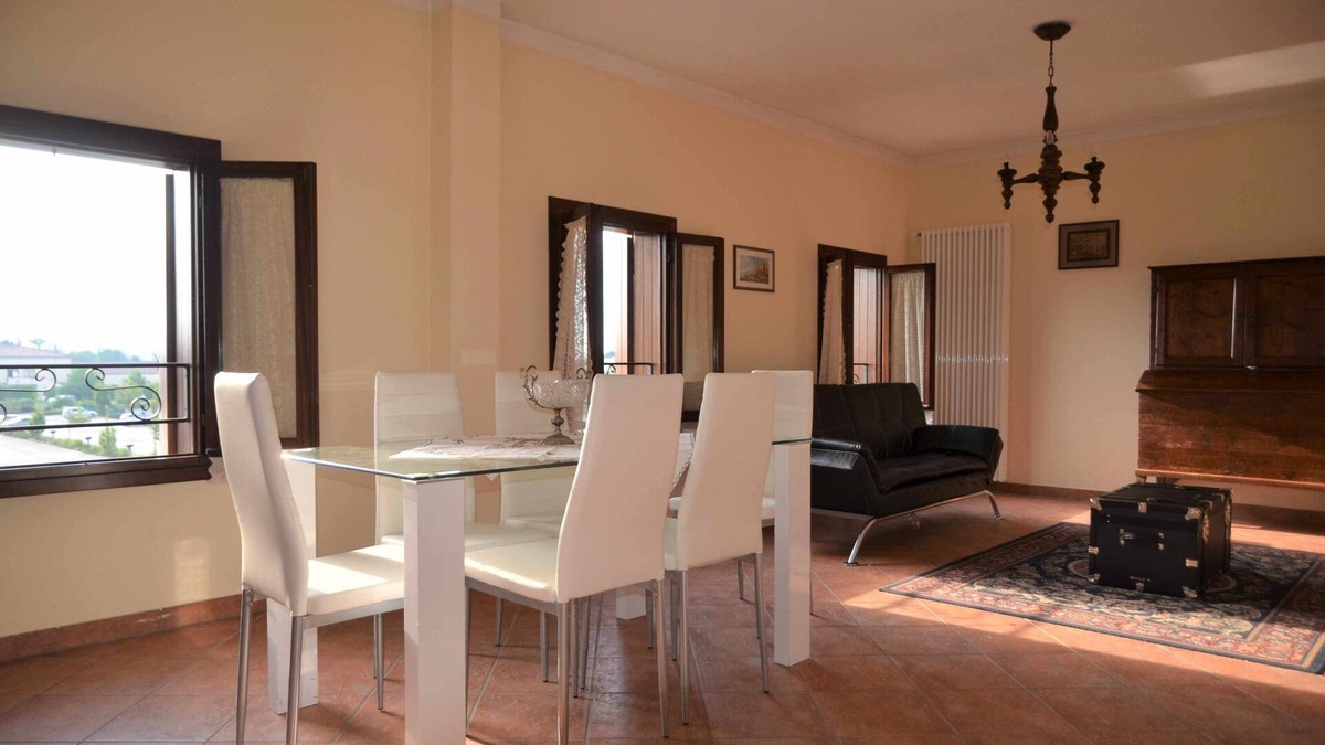 Camposampiero Apartment | Elegant and cheap apartment in Camposampiero