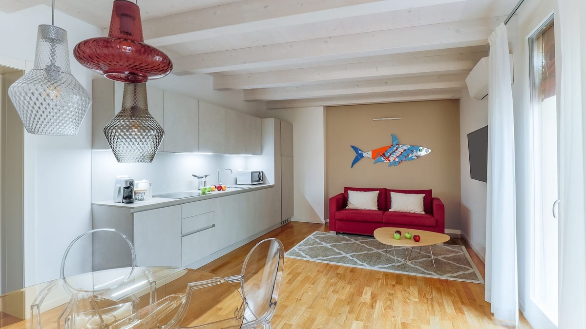 L'antico Ghetto Ebraico Apartment | ELEGANT AND COMFY one bedroom apartment under the towers