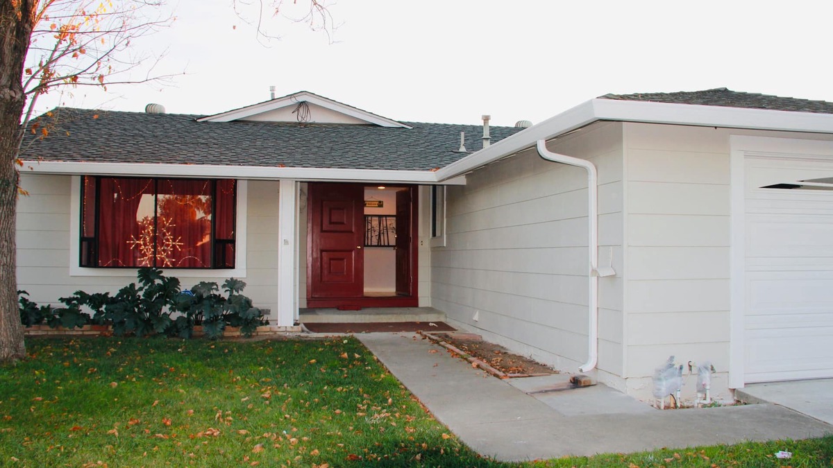 Evergreen House | Elegant and Cozy 3 Bd/2 Ba Home near Downtown San Jose