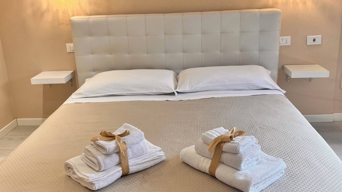 Ponsacco Apartment | Elegant and cozy, very close to all services. ANIMALS ALLOWED