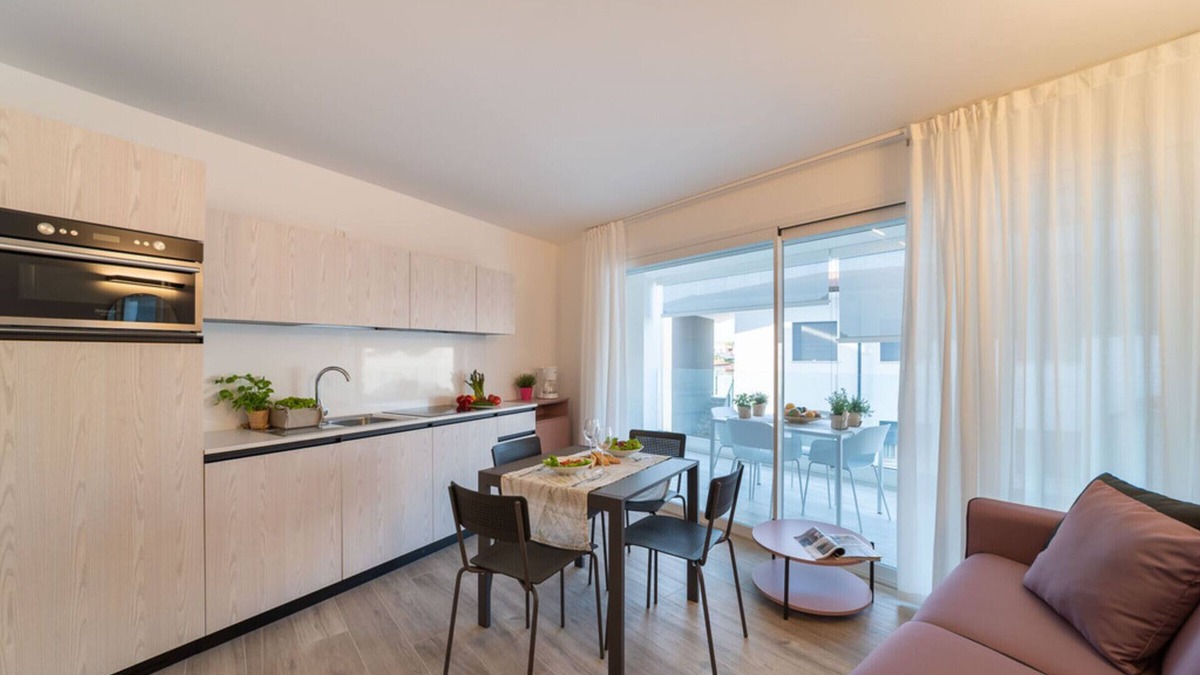 Lignano Sabbiadoro Apartment | Elegant and Modern Apartment close to Lignano City Center