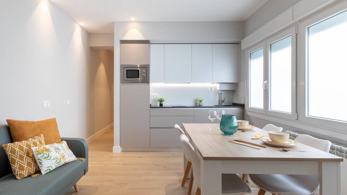 Gernika-Lumo Apartment | Elegant Apartment in Central Gernika - 2BR, Cozy, Fully Equipped