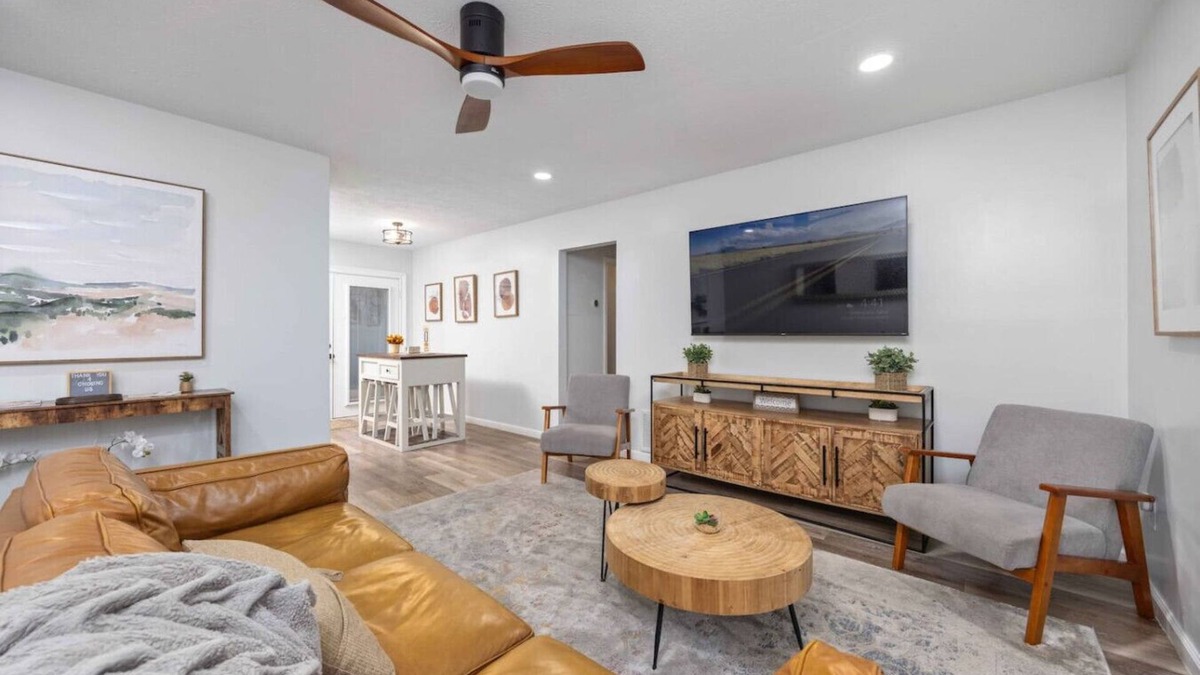 Columbus Apartment | Elegant APT/8mi to FT Moore/walk to Lakebottom