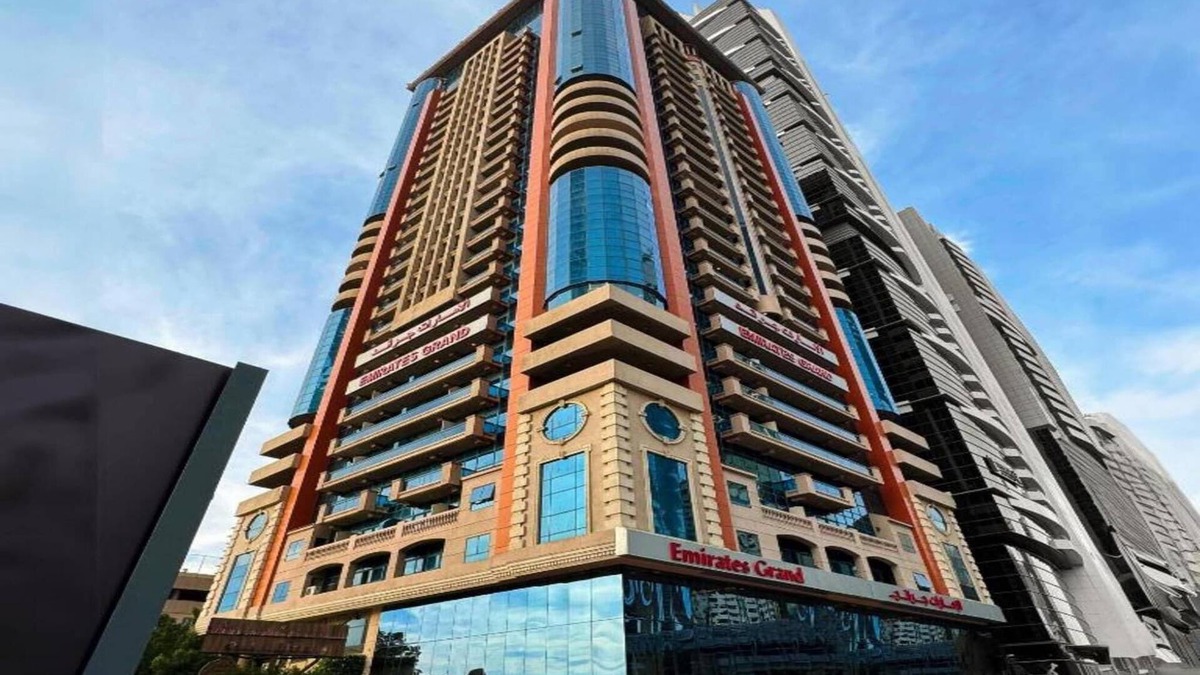 Trade Centre 1 House | Elegant Burj Stay in Dubai