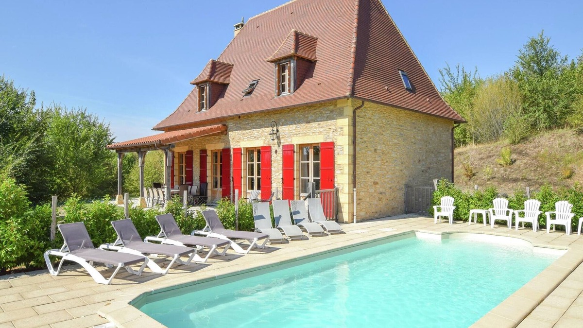 Saint-Medard-d'Excideuil Villa | Elegant Countryside Retreat