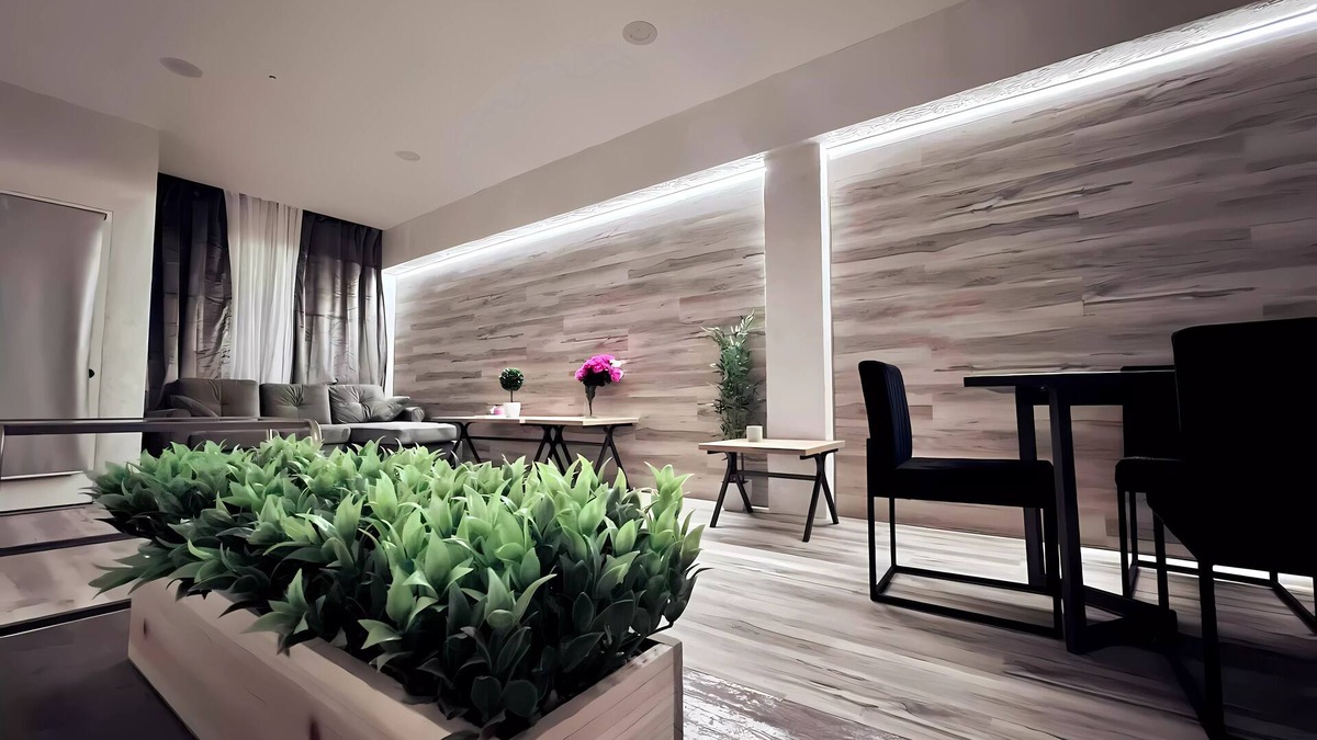 Pacific - Edison Condo | “Elegant Condo Steps from Americana”