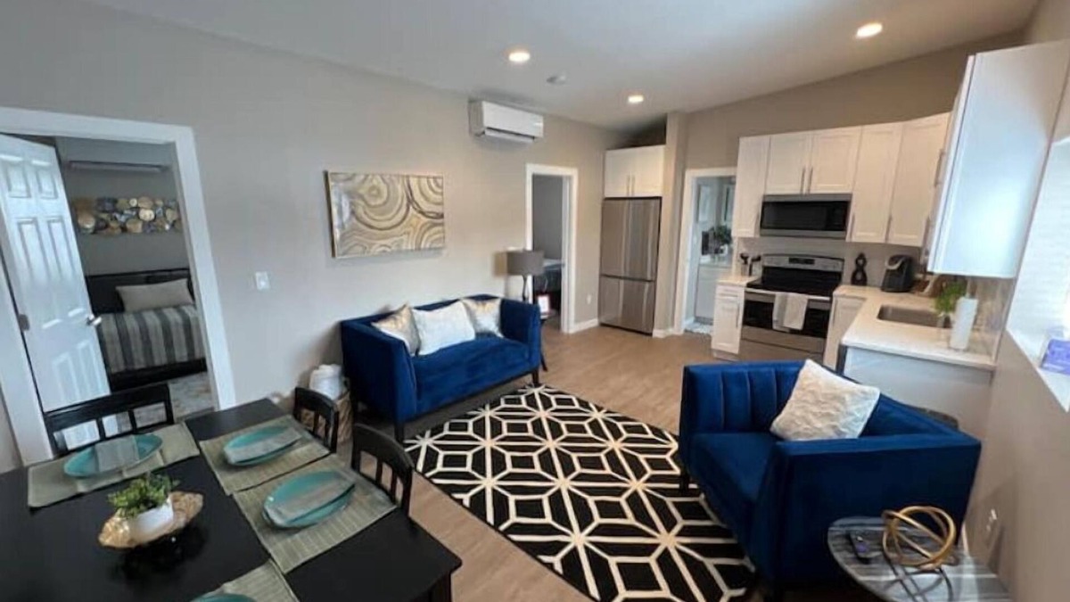 Brighton Apartment | Elegant & cozy 2 bed