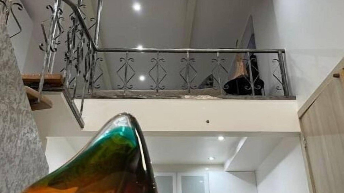 Brabantwijk Apartment | elegant duplex 2 minutes from the Gare du Nord