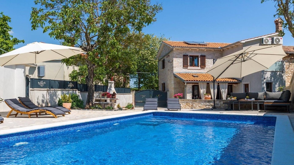 Sajini Villa | Elegant Escape in the Heart of Istria