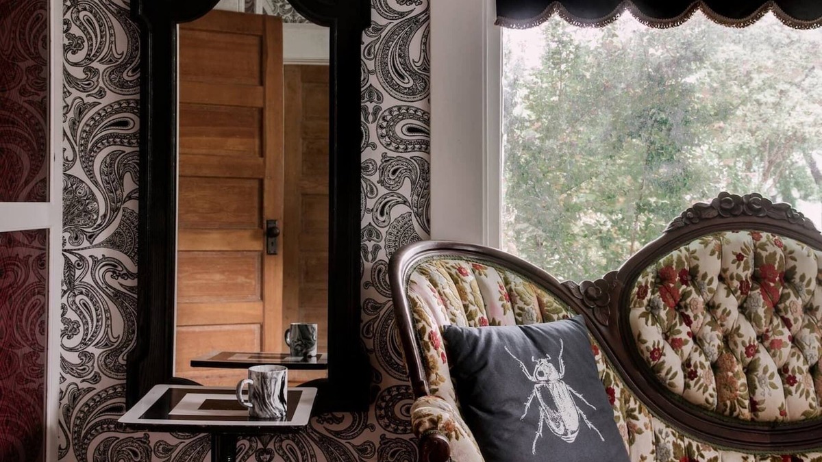 Swede Hill House | Elegant Historic Estate: Professionally Designed
