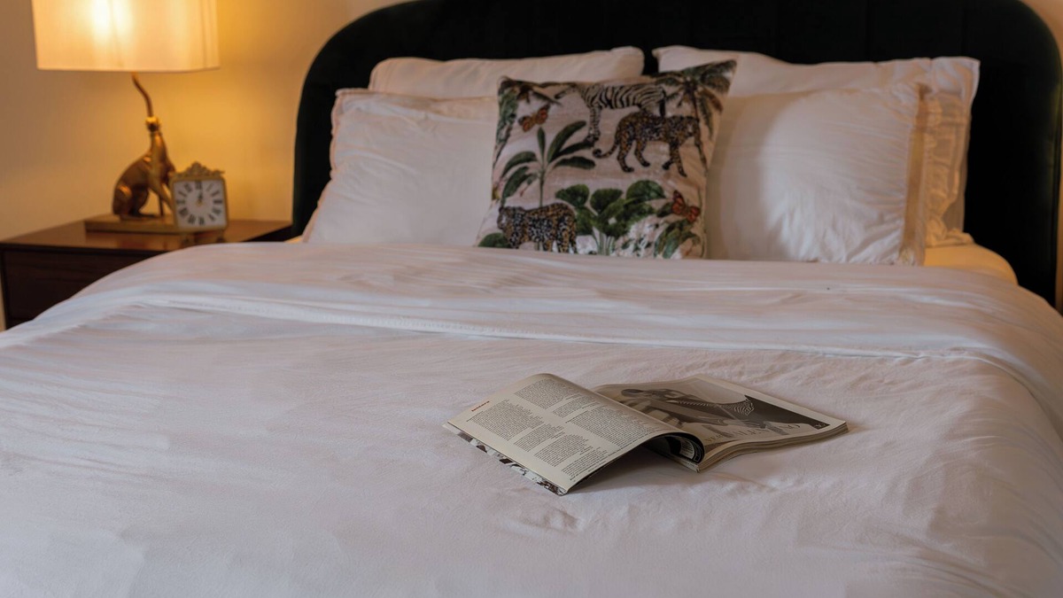 Elora House | Elegant Home in Elora with Stylish Décor and Excellent Location