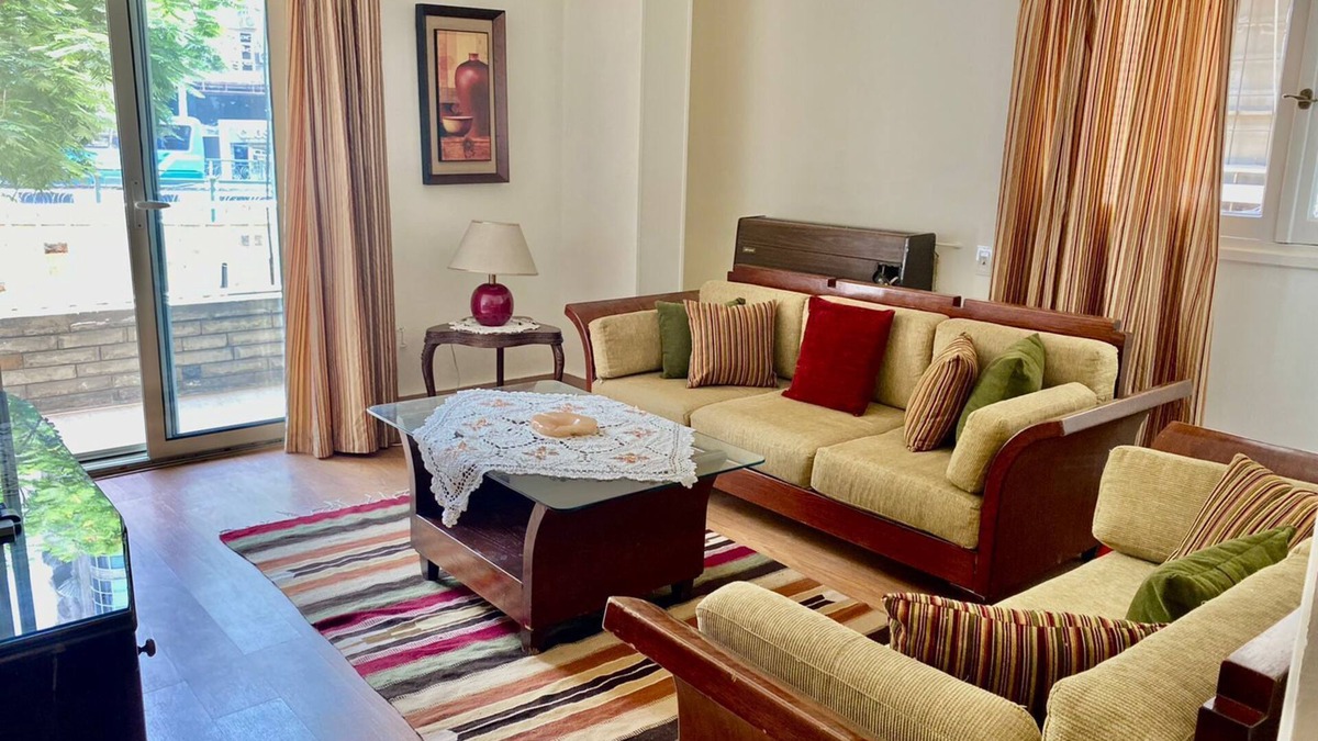 Nasr City Apartment | Elegant in Central City, Heliopolis, Near of City Stars Mall,n15 min. of Airport