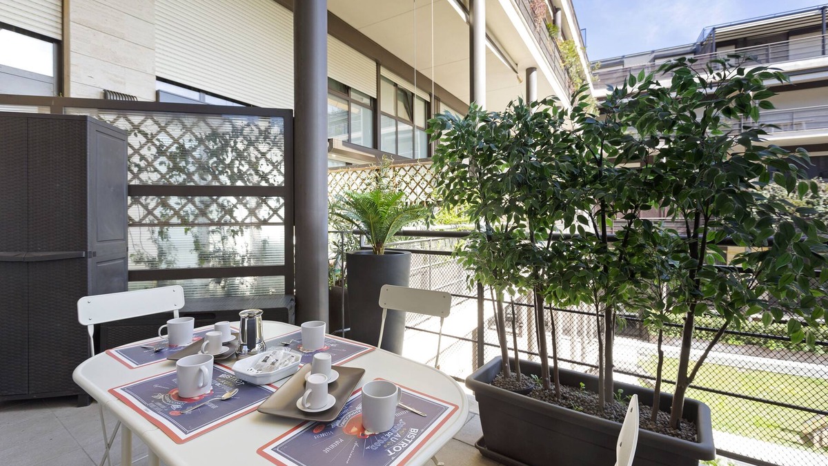 Precotto Apartment | Elegant Loft with balcony