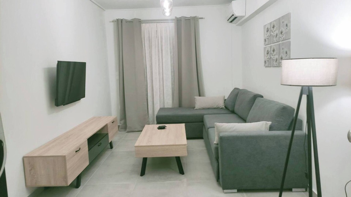 Marousi Apartment | Elegant Modern Apartment in Heart of Marousi
