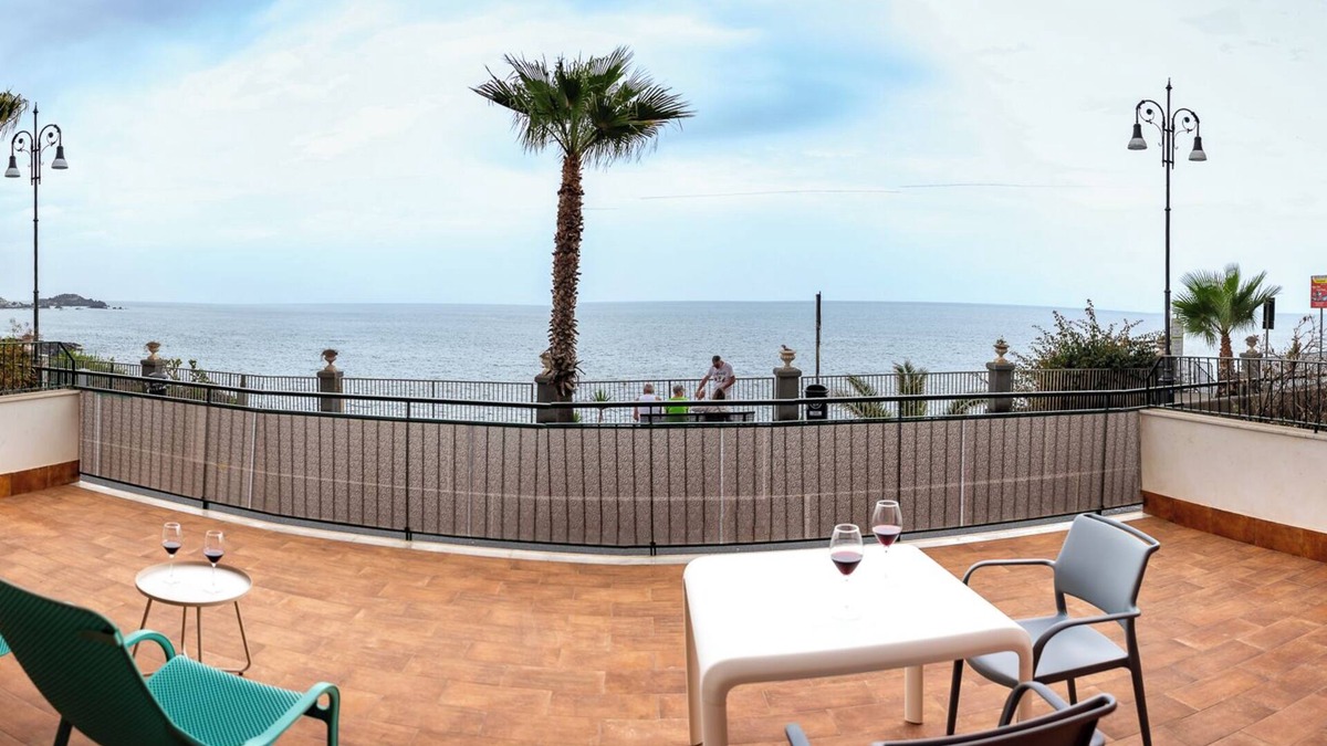 Aci Castello Apartment | Elegant Seafront Apartment with Parking Space