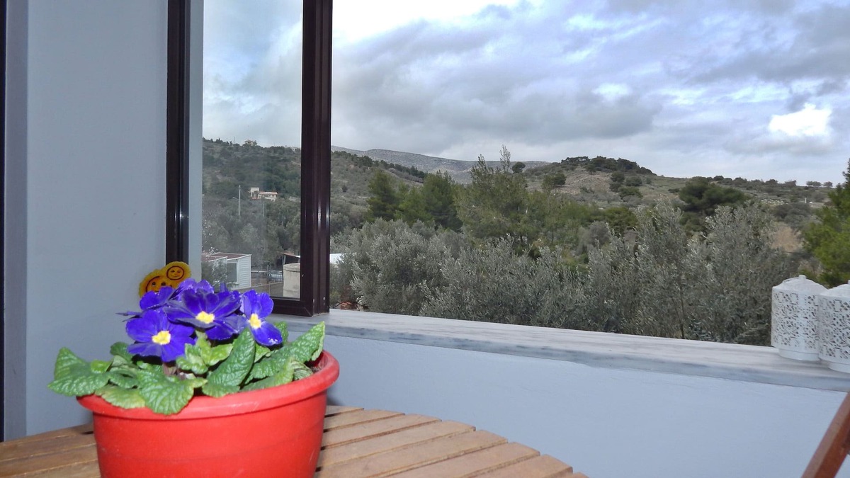 Saronikos Apartment | Elegant Stoudio near airport & Athens Riviera