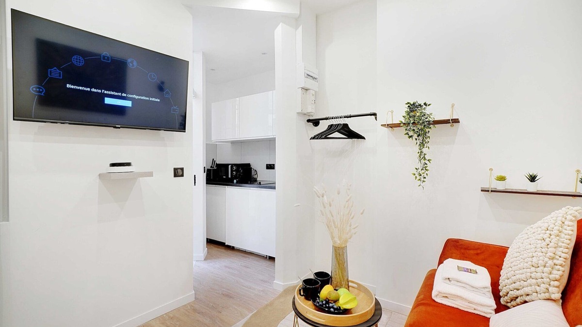Epinettes Apartment | Elegant Studio - 2P - Place Pigalle