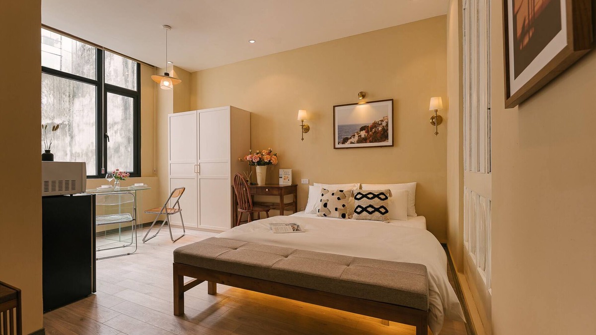 French Quarter Apartment | Elegant Studio Apartment the heart of Hanoi Old Quarter