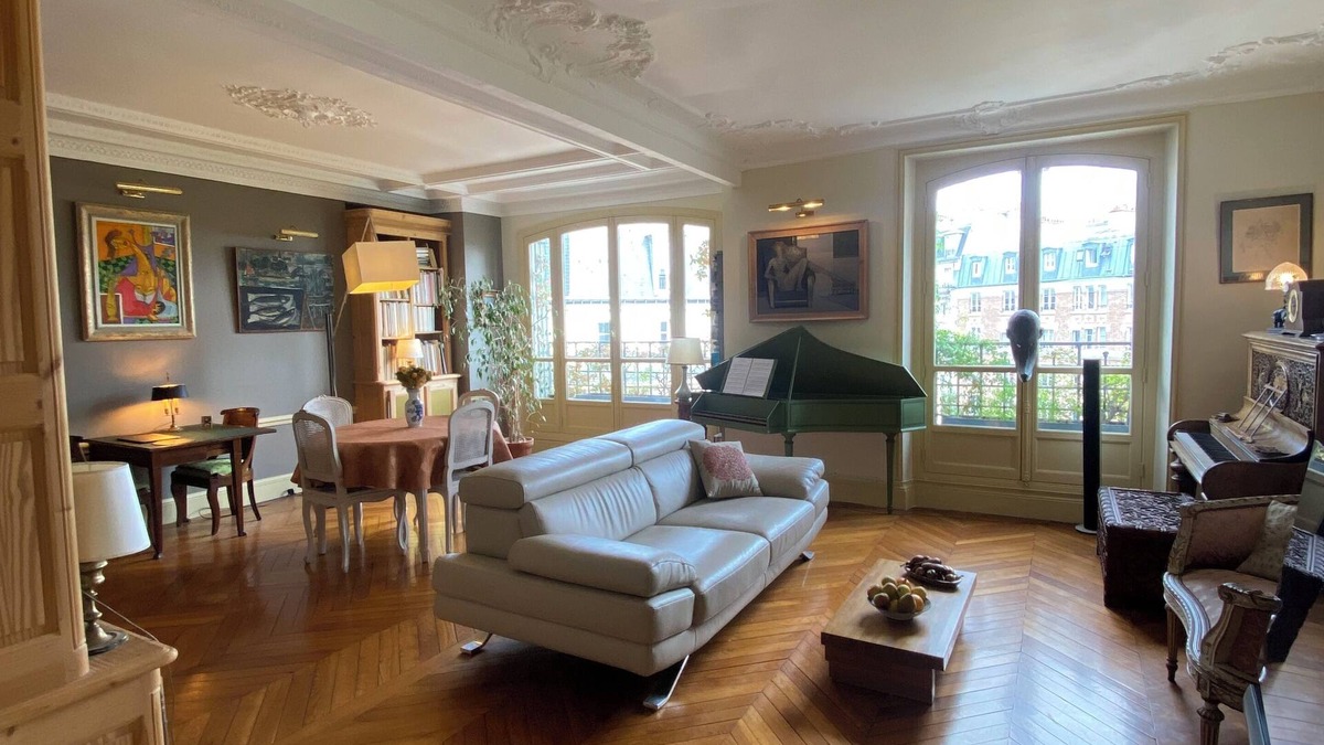 Bel-Air Nord Apartment | Elegant, typically Parisian apartment, easy access to all tourist highlights.