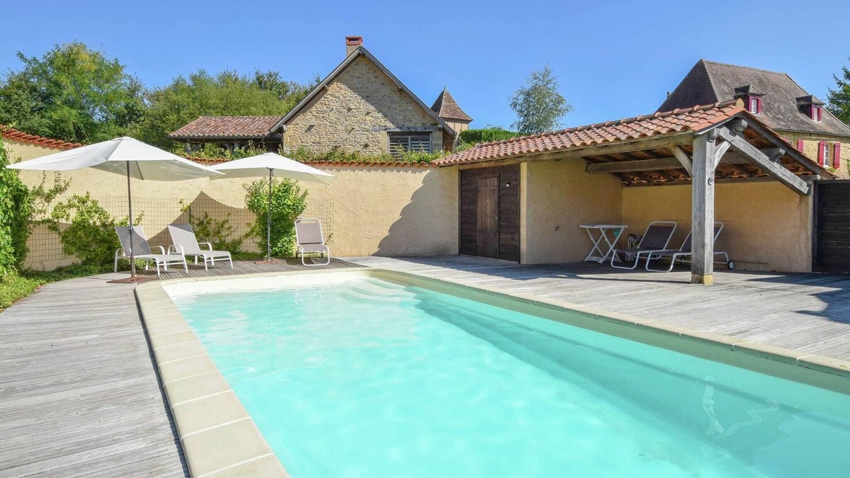 Saint-Medard-d'Excideuil Villa | Elegant Villa in Saint-Médard