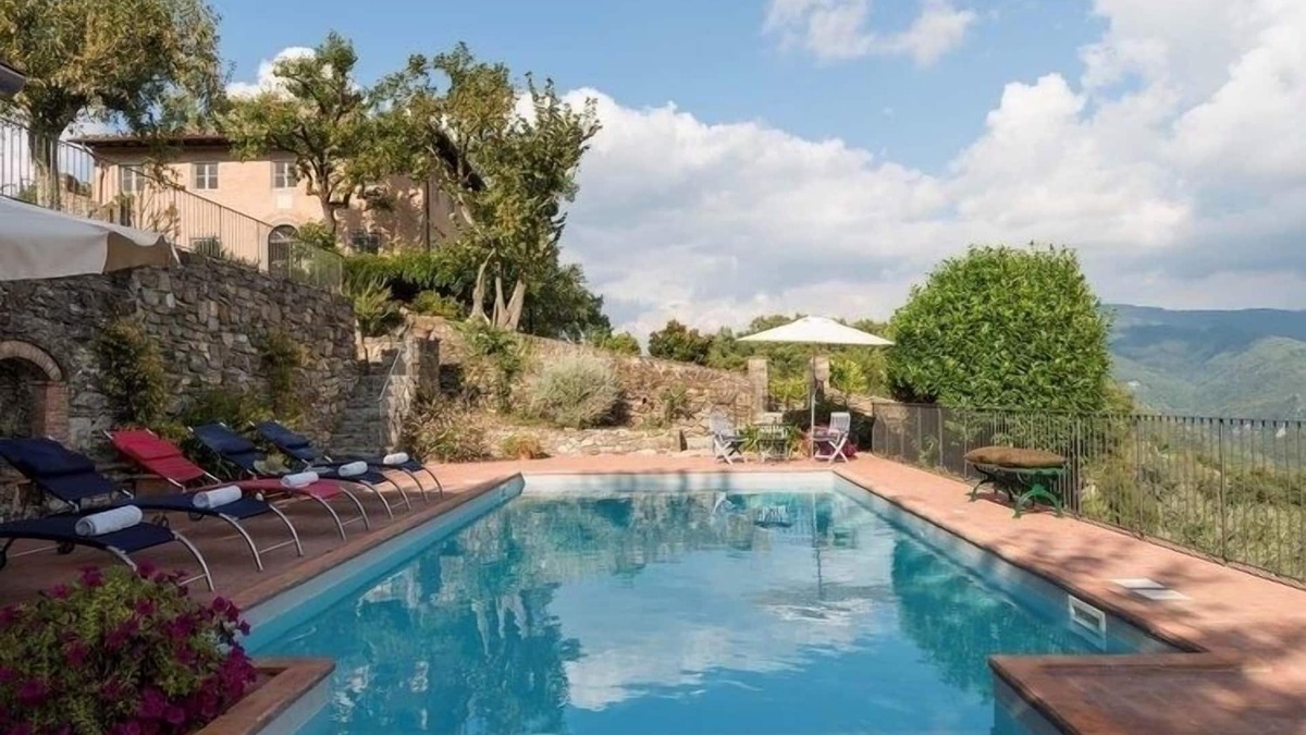 Villabuona House | Elegant villa: 6 dble beds/baths