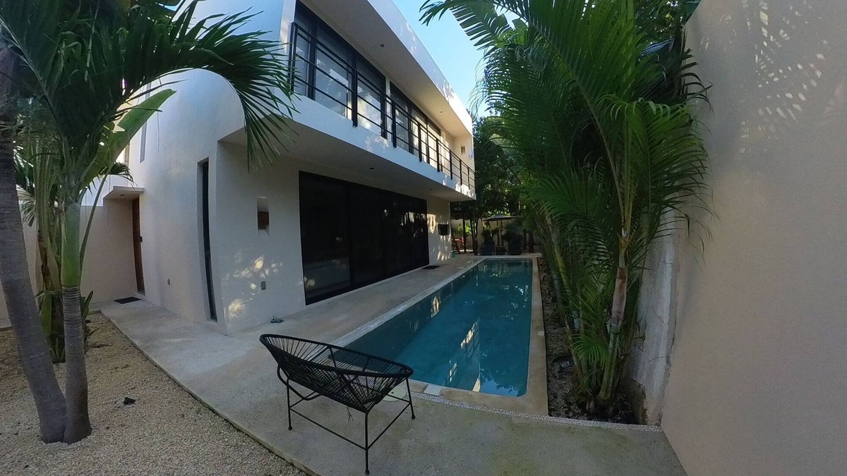 La Veleta House | Elegant Villa w/private pool & BBQ patio in fantastic Tulum AC, wifi.