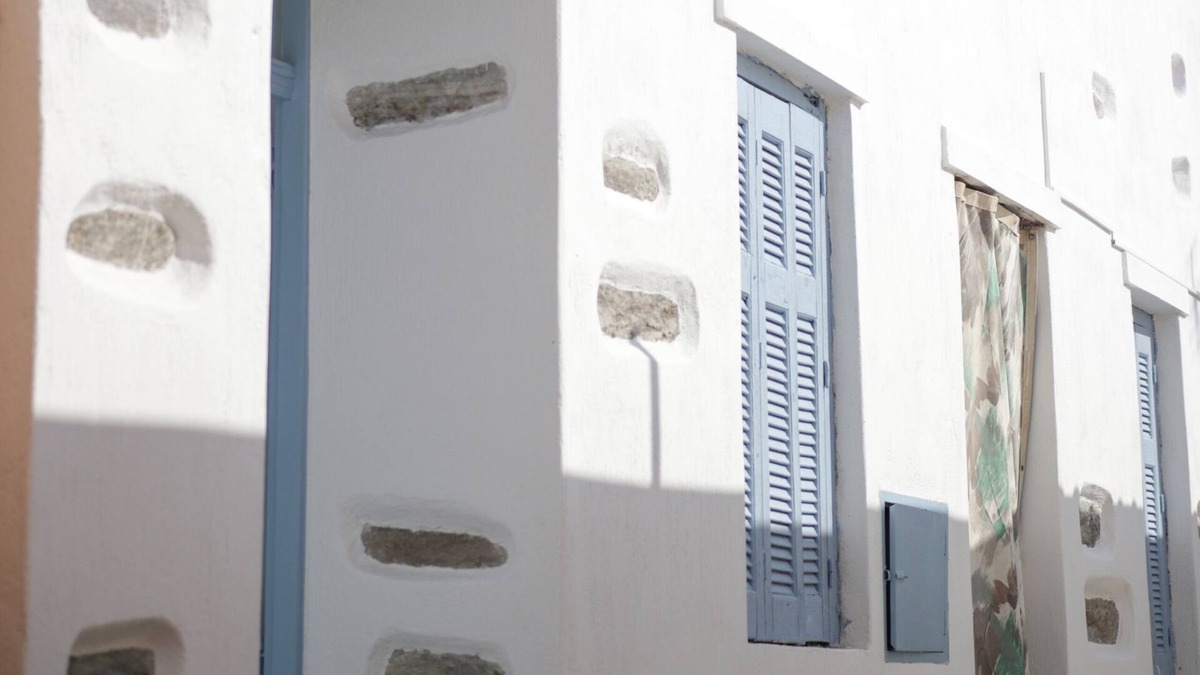 Ioulida House | Elegant White, in the heart of Ioulida on the island of Kea