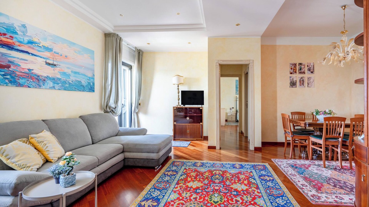 Municipio 3 Apartment | Elegante Appartamento con Spiaggia sul Mare di Bari