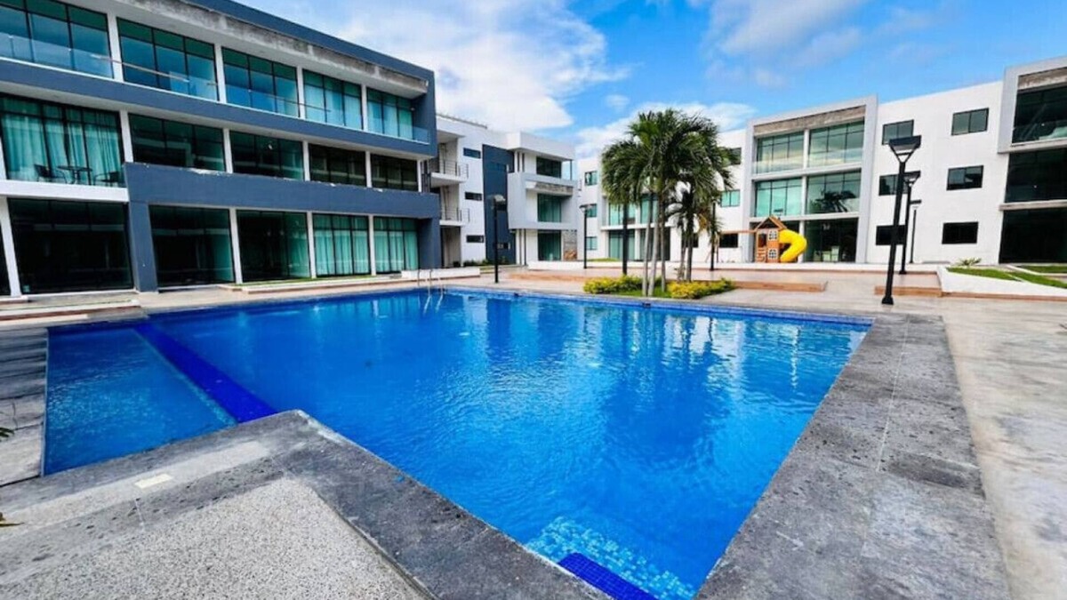 Las Gaviotas Condo | Elegante departamento en zona dorada para familias