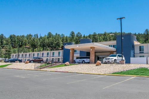 Ruidoso Hotel | Elevate Hotel at Sierra Blanca Ruidoso, an Ascend Collection Hotel