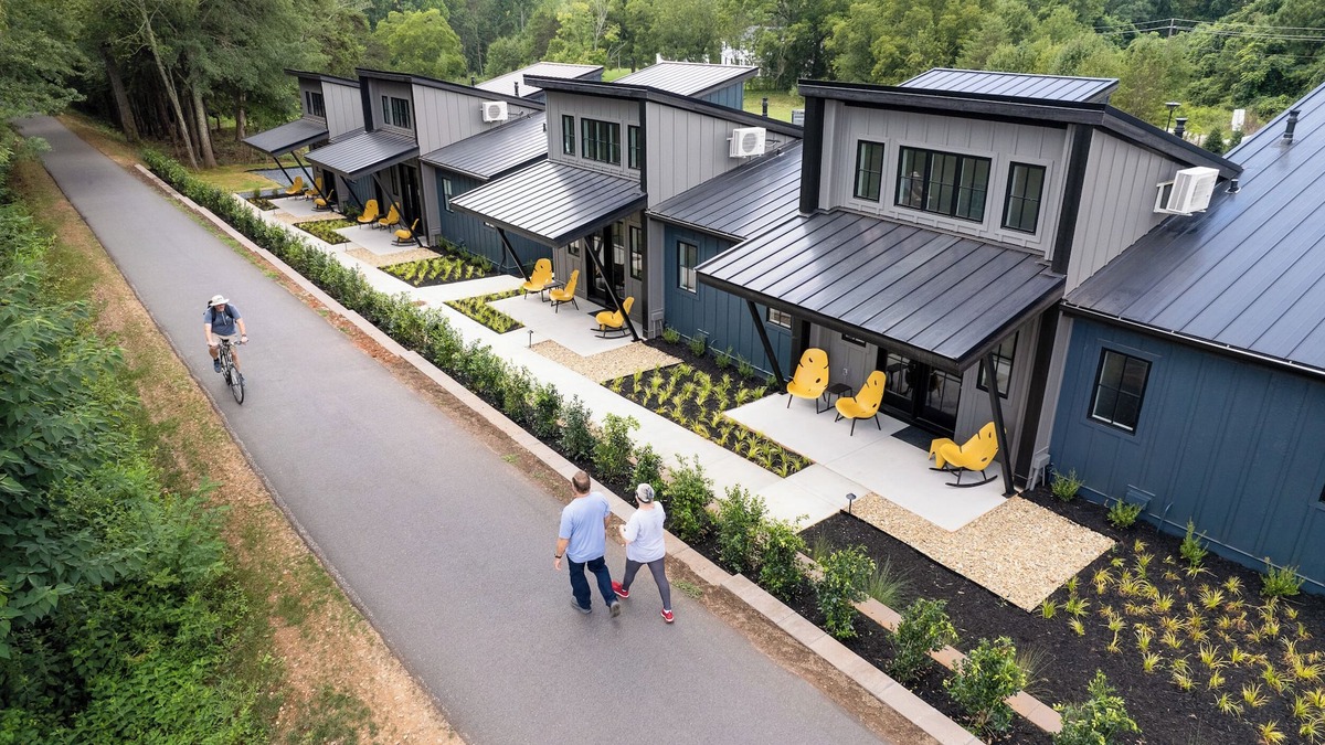 Greenville - Spartanburg Cottage | Elevated, Boutique Space on the Swamp Rabbit Trail