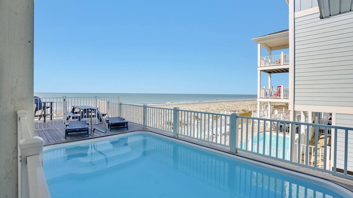 Long Beach House | Elevated Pool In-Deck -7BR/5.5BA House - Oceanfront, Elevator, Sleeps 24