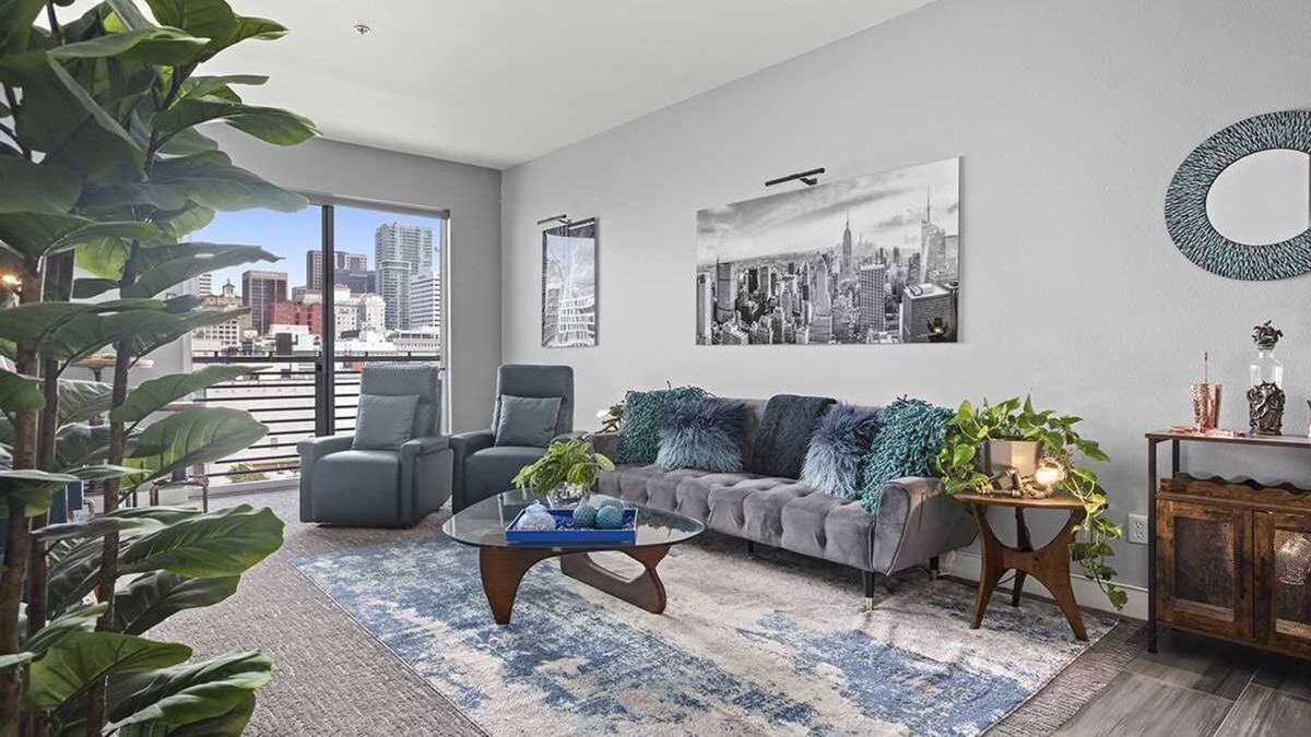 Pacific Terrace Condo | Elevated Retreat in the Gaslamp