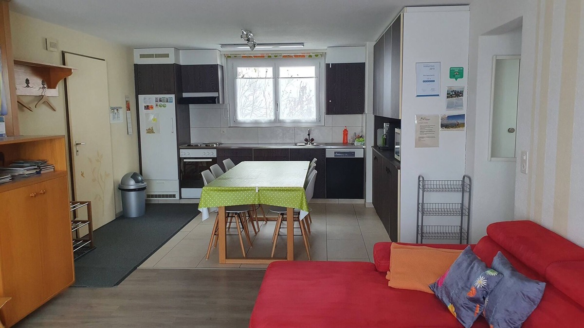 Emmetten Apartment | Elfe - Apartments Three-bedroom Apartment for 6 guests with patio