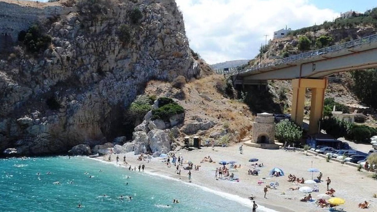 Palaiokastro Villa | Elia 4 maisonette,Near Heraklion, beach & taverns