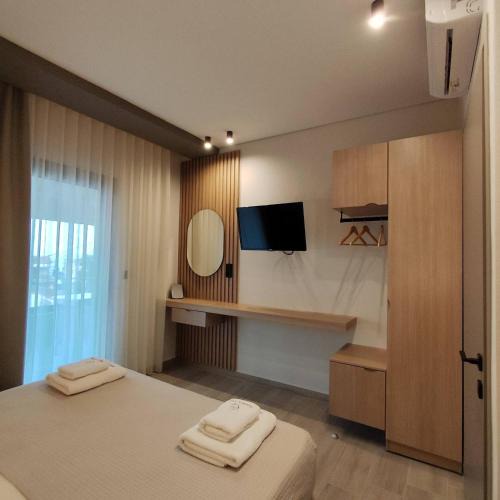 Chrisi Akti Apartment | Elisavet