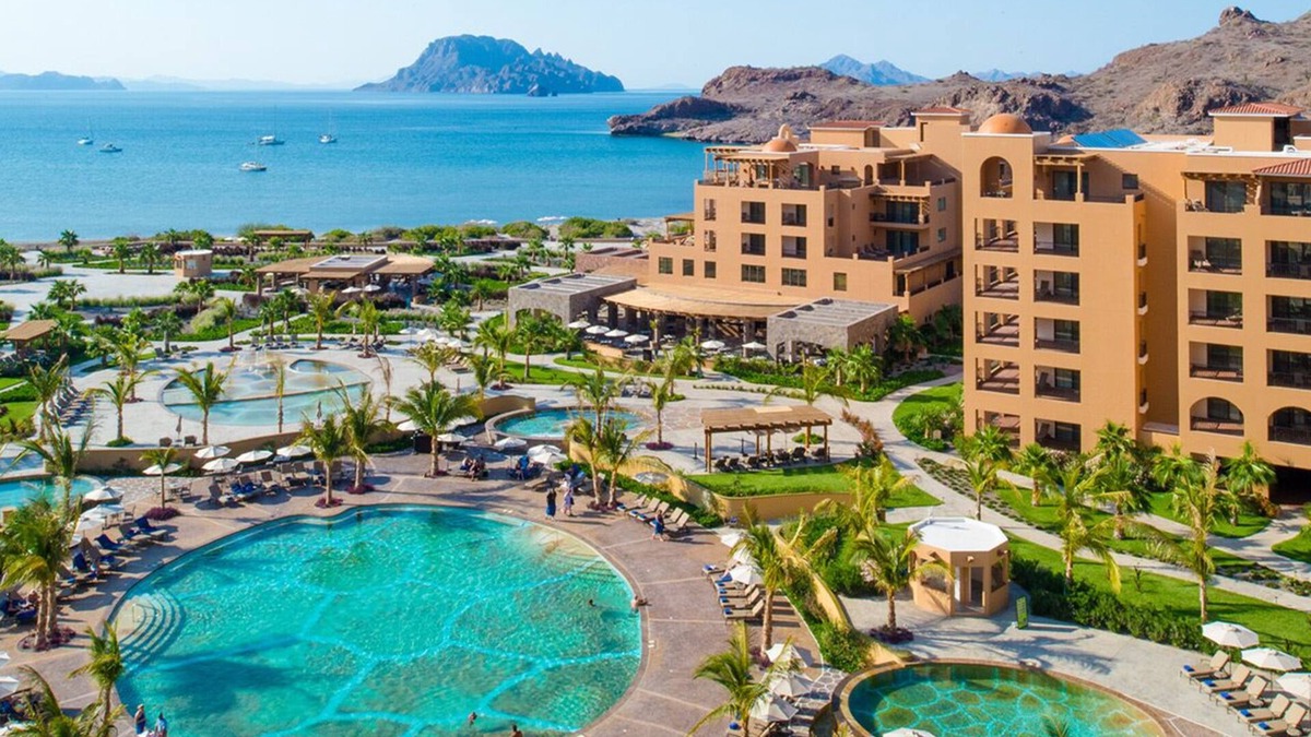 Loreto House | Elite VIP Penthouse 2 BR 3Bath Ocean Front 2696 sq. ft. sleeps 6 VDP Loreto